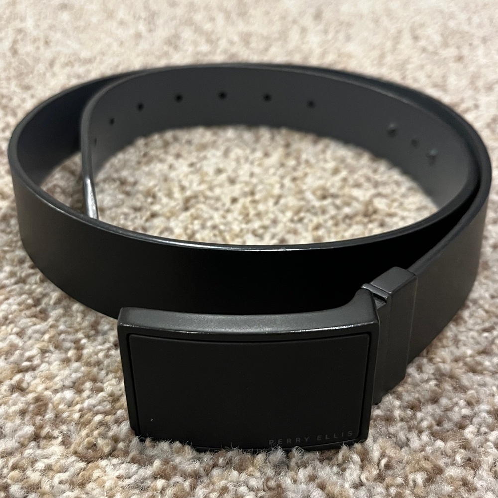 Perry Ellis Belt, black